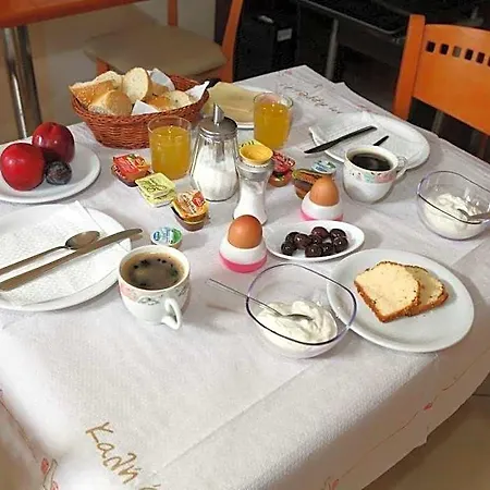 Toti Boutique Konukevi 3*