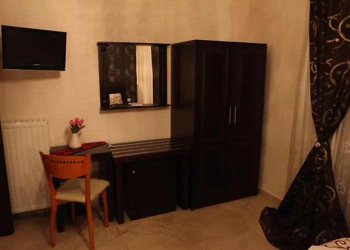 Toti Boutique Pensión 3*